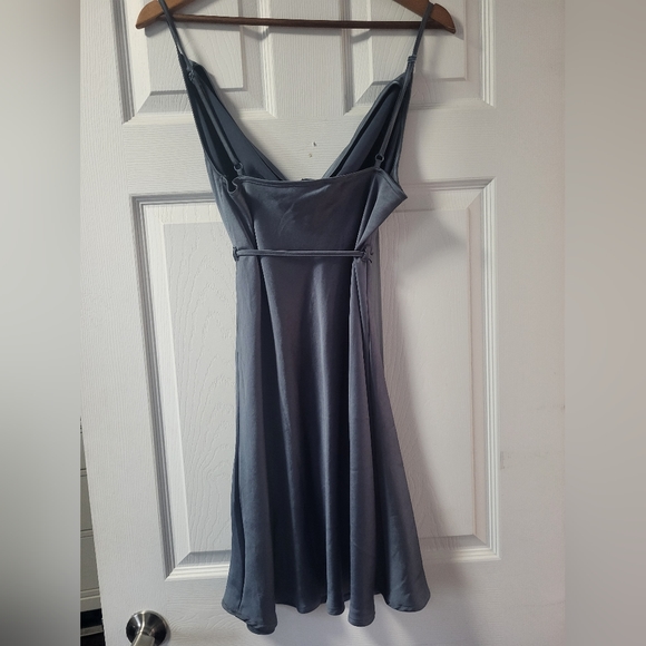 Classy mini dress (xl) - Picture 4 of 5